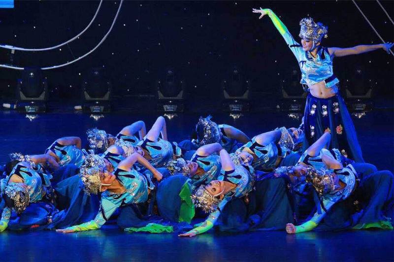 The Chiang Kai Shek College Chinese Dance Troupe's award-winning performance on November 9, 2014